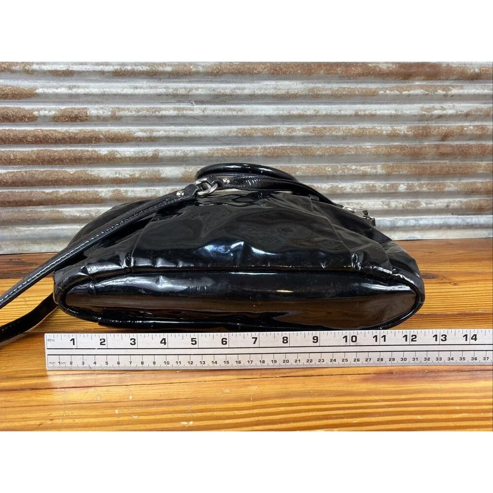 AUTHENTIC COACH MADISON BLACK PATENT LEATHER TOTE Purse Beautiful Condition